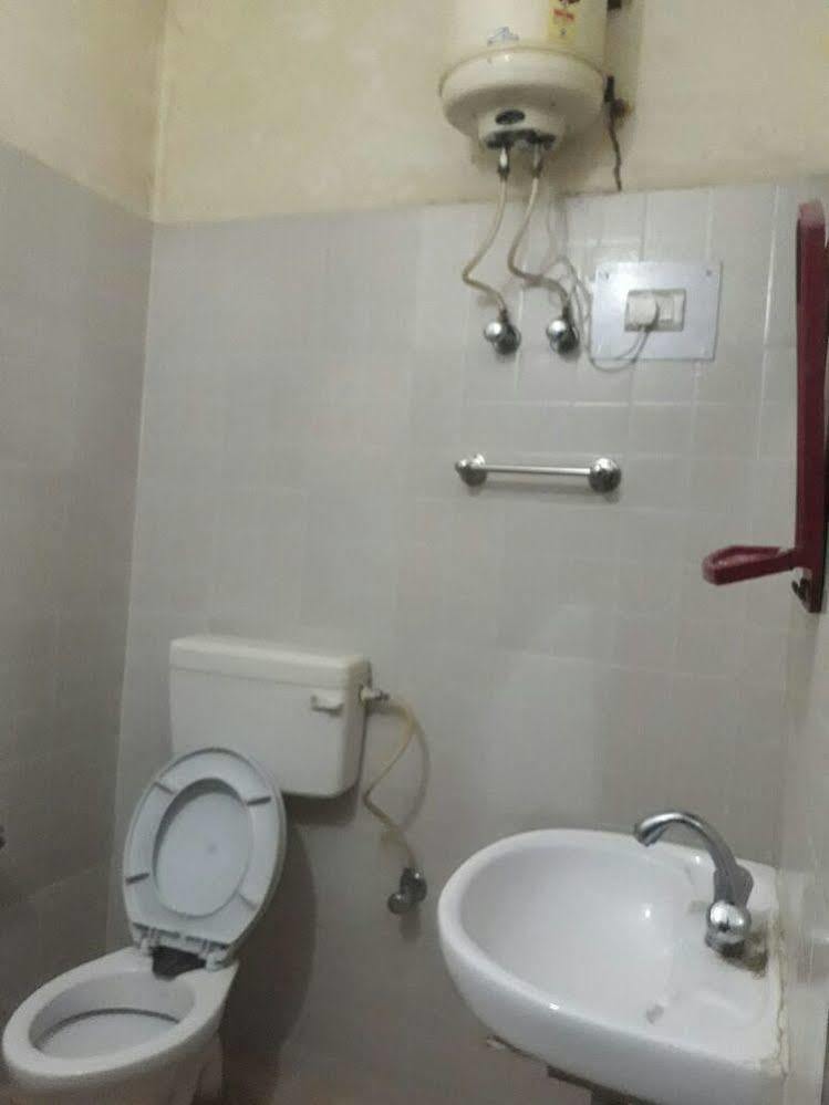 Ali Baba Guest House Varanasi Eksteriør billede